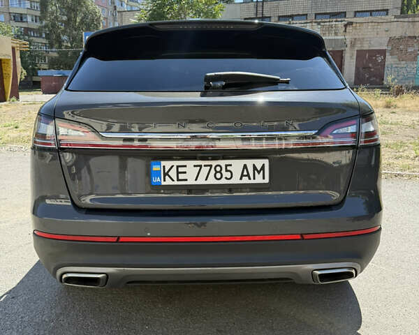 Серый Линкольн Nautilus, объемом двигателя 2.69 л и пробегом 34 тыс. км за 33000 $, фото 4 на Automoto.ua