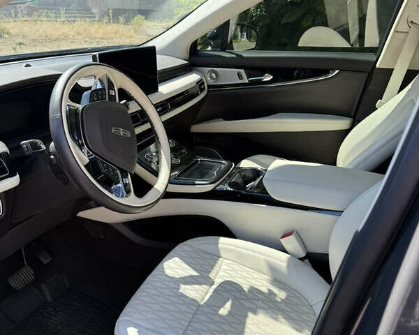 Серый Линкольн Nautilus, объемом двигателя 2.69 л и пробегом 34 тыс. км за 33000 $, фото 8 на Automoto.ua