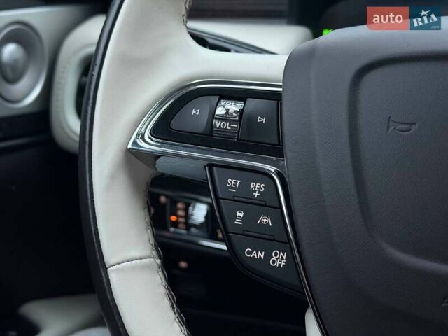 Серый Линкольн Nautilus, объемом двигателя 2.69 л и пробегом 19 тыс. км за 40800 $, фото 63 на Automoto.ua