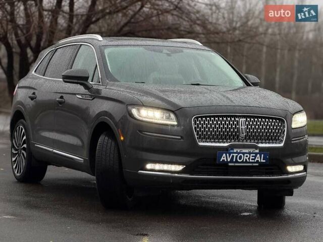 Серый Линкольн Nautilus, объемом двигателя 2.69 л и пробегом 19 тыс. км за 40800 $, фото 3 на Automoto.ua