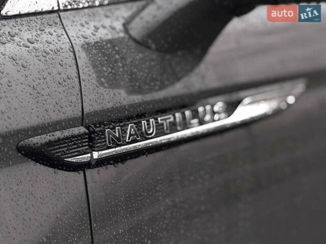 Серый Линкольн Nautilus, объемом двигателя 2.69 л и пробегом 19 тыс. км за 40800 $, фото 9 на Automoto.ua