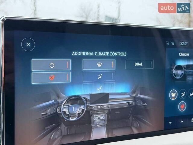 Серый Линкольн Nautilus, объемом двигателя 2.69 л и пробегом 19 тыс. км за 40800 $, фото 78 на Automoto.ua