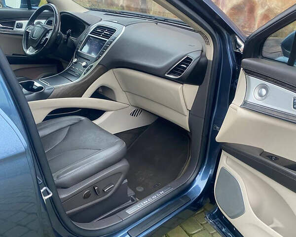 Линкольн Nautilus 2019 в Одессе на Automoto.ua Синий Линкольн Nautilus, объемом двигателя 2.69 л и пробегом 72 тыс. км за 21700 $, фото 26 на Automoto.ua