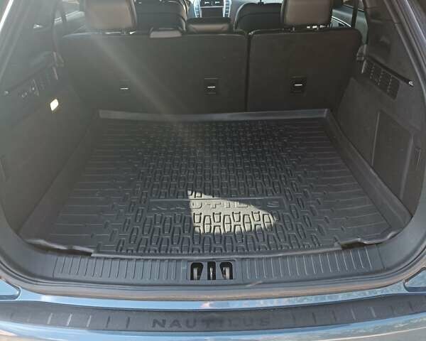 Синий Линкольн Nautilus, объемом двигателя 2 л и пробегом 163 тыс. км за 21500 $, фото 12 на Automoto.ua