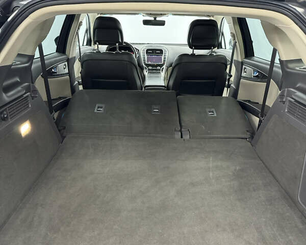 Синий Линкольн Nautilus, объемом двигателя 2.69 л и пробегом 72 тыс. км за 22999 $, фото 19 на Automoto.ua