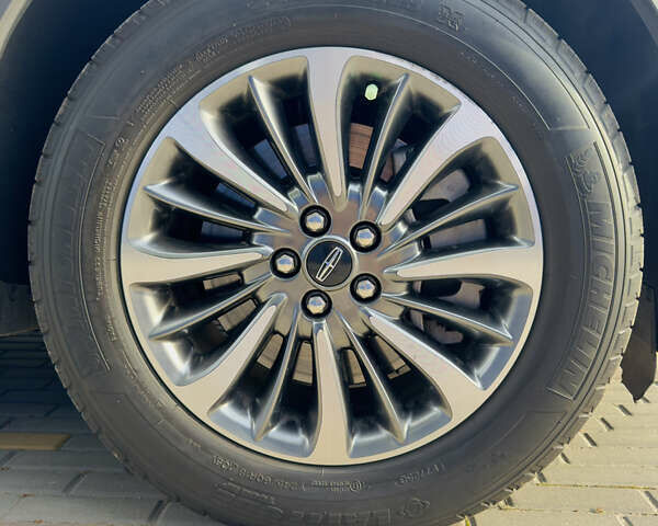 Линкольн Nautilus 2021 в Павлограде на Automoto.ua Зеленый Линкольн Nautilus, объемом двигателя 2 л и пробегом 106 тыс. км за 24900 $, фото 27 на Automoto.ua