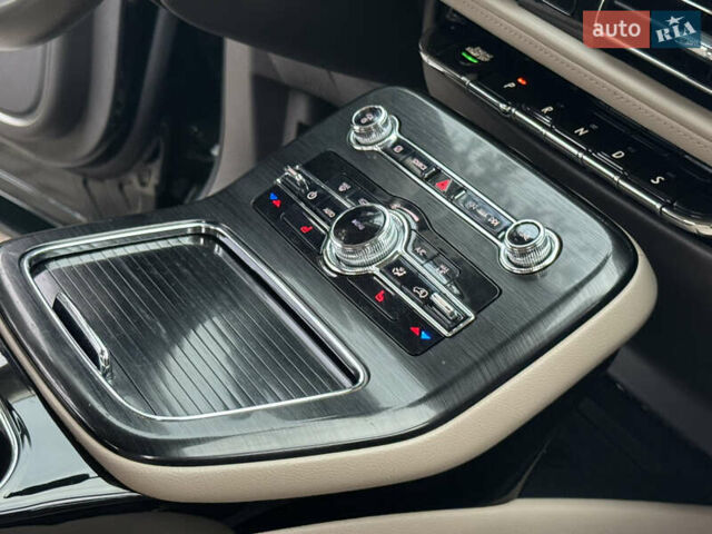 Зелений Лінкольн Nautilus, об'ємом двигуна 2 л та пробігом 106 тис. км за 26700 $, фото 37 на Automoto.ua