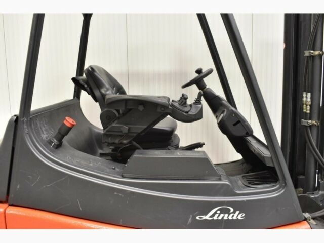 Лінде Другая, об'ємом двигуна 0 л та пробігом 0 тис. км за 8624 $, фото 2 на Automoto.ua