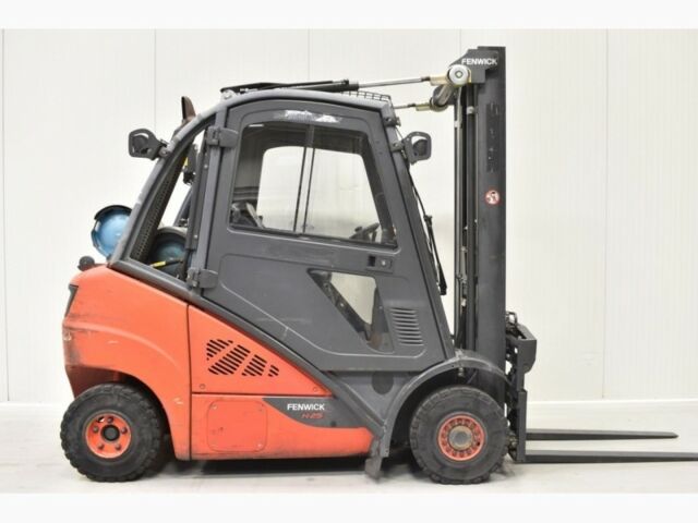 Лінде Другая, об'ємом двигуна 0 л та пробігом 0 тис. км за 14452 $, фото 1 на Automoto.ua