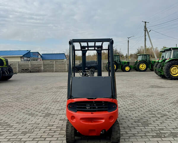 Лінде H16 D 2005 у Радомышле на Automoto.ua Червоний Лінде H16 D, об'ємом двигуна 1.9 л та пробігом 4 тис. км за 6700 $, фото 3 на Automoto.ua