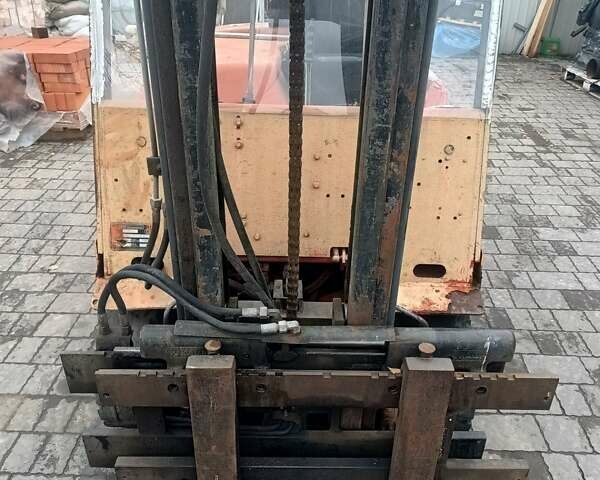 Красный Линде H 15Т, объемом двигателя 1.6 л и пробегом 0 тыс. км за 3900 $, фото 7 на Automoto.ua