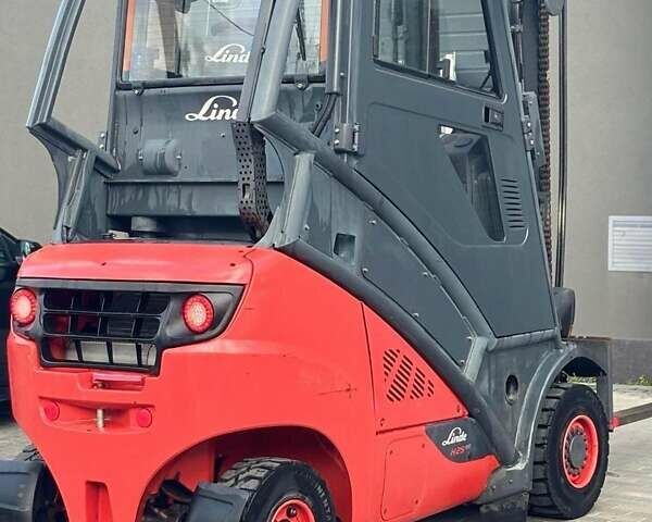 Черный Линде H 25T-03, объемом двигателя 2 л и пробегом 0 тыс. км за 18600 $, фото 1 на Automoto.ua