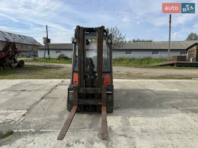 Червоний Лінде H 25T-03, об'ємом двигуна 1.8 л та пробігом 11 тис. км за 11000 $, фото 1 на Automoto.ua