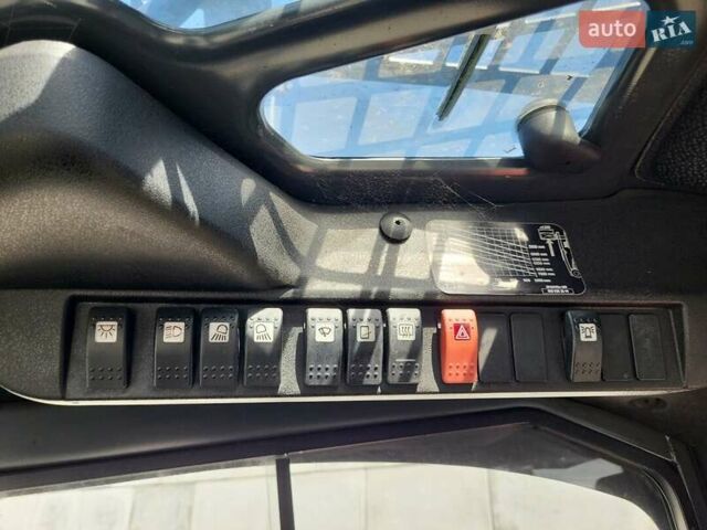 Лінде H 40 T-02, об'ємом двигуна 0 л та пробігом 0 тис. км за 23980 $, фото 25 на Automoto.ua