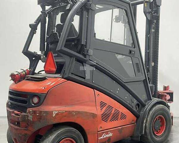 Червоний Лінде H 50D, об'ємом двигуна 0 л та пробігом 0 тис. км за 18219 $, фото 2 на Automoto.ua