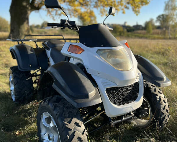 Білий Лінхай 250, об'ємом двигуна 0.25 л та пробігом 2 тис. км за 1999 $, фото 1 на Automoto.ua