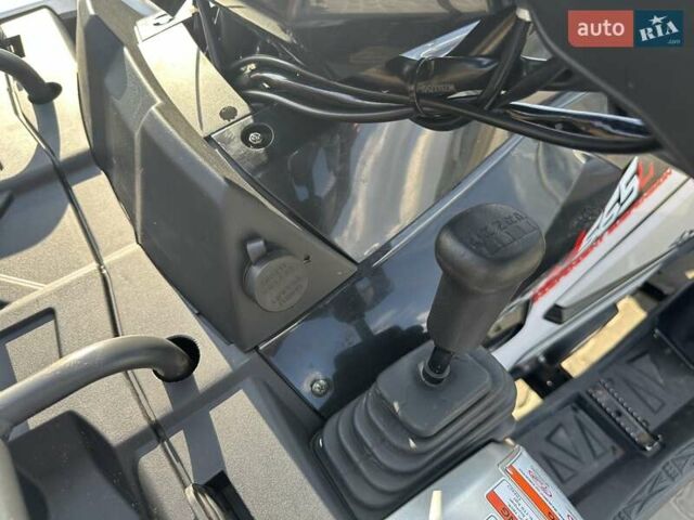 Черный Линхай 565Li, объемом двигателя 0 л и пробегом 2 тыс. км за 6300 $, фото 13 на Automoto.ua