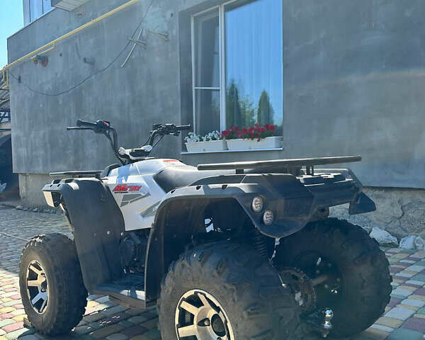 Белый Линхай M 170, объемом двигателя 2 л и пробегом 4 тыс. км за 1750 $, фото 2 на Automoto.ua