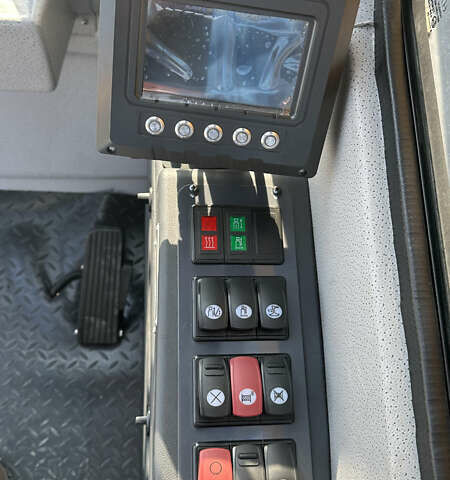 ЛиуГонг LTC250V5, объемом двигателя 0 л и пробегом 0 тыс. км за 185000 $, фото 4 на Automoto.ua