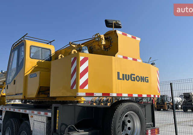 ЛиуГонг LTC250V5, объемом двигателя 0 л и пробегом 0 тыс. км за 185000 $, фото 3 на Automoto.ua