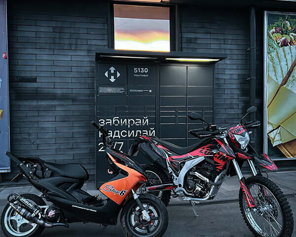 Черный Лонкин 250CC, объемом двигателя 0.22 л и пробегом 13 тыс. км за 1650 $, фото 5 на Automoto.ua