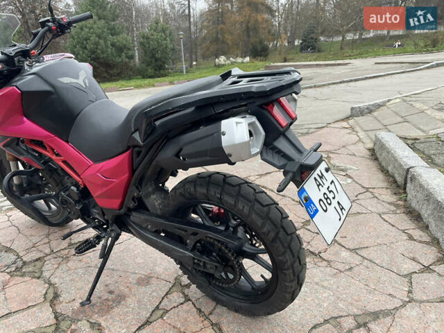 Черный Лонкин 250CC, объемом двигателя 0.25 л и пробегом 7 тыс. км за 1200 $, фото 2 на Automoto.ua