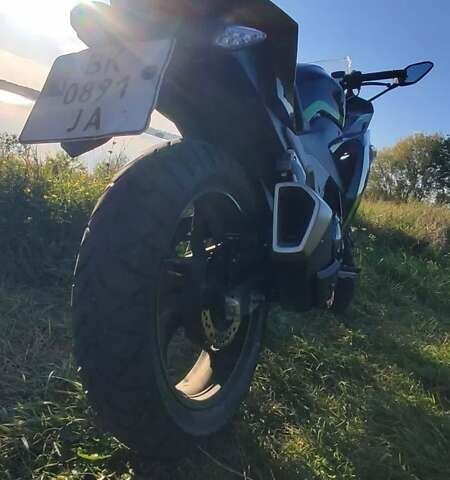 Черный Лонкин 250CC, объемом двигателя 0.22 л и пробегом 20 тыс. км за 1400 $, фото 1 на Automoto.ua