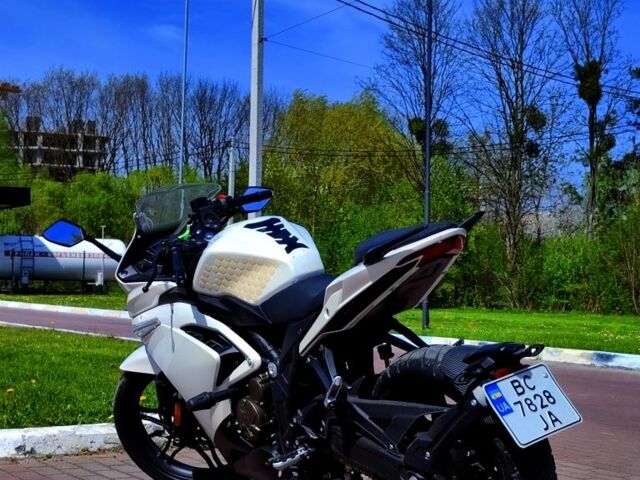 Белый Лонкин 3302, объемом двигателя 0.3 л и пробегом 0 тыс. км за 2400 $, фото 8 на Automoto.ua