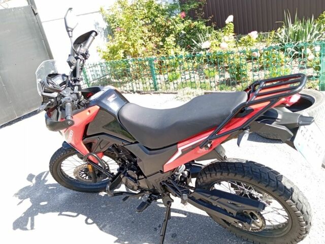 Красный Лонкин 3302, объемом двигателя 0.2 л и пробегом 0 тыс. км за 43000 $, фото 6 на Automoto.ua