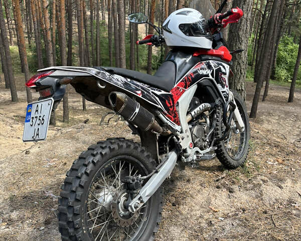 Красный Лонкин  LX300GY-A DS2 Pro, объемом двигателя 0.3 л и пробегом 11 тыс. км за 2200 $, фото 6 на Automoto.ua