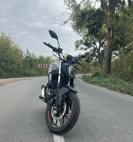 Черный Лонкин LX250-15 CR4, объемом двигателя 0.25 л и пробегом 4 тыс. км за 1950 $, фото 2 на Automoto.ua