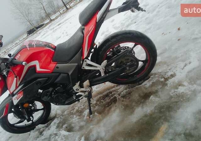 Красный Лонкин LX250-15 CR4, объемом двигателя 0 л и пробегом 16 тыс. км за 1300 $, фото 1 на Automoto.ua