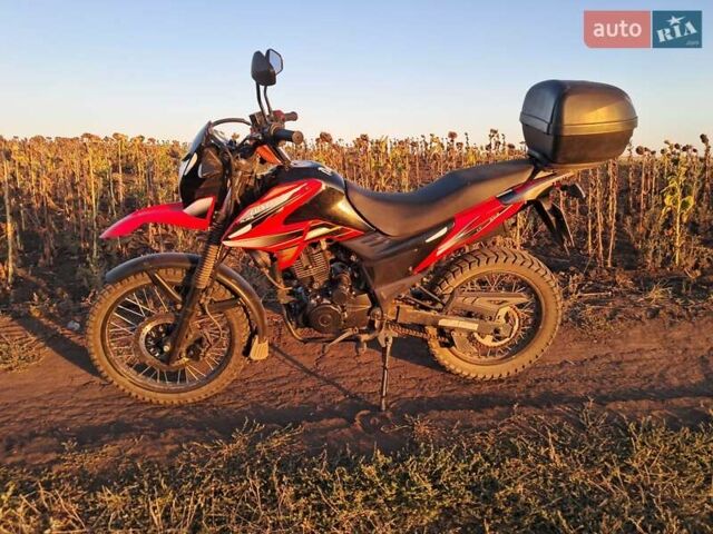 Лонкин LX 200-GY3 2014 в Изюме на Automoto.ua Лонкин LX 200-GY3, объемом двигателя 0.2 л и пробегом 16 тыс. км за 750 $, фото 6 на Automoto.ua