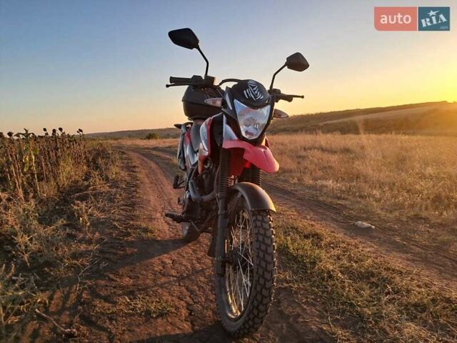 Лонкин LX 200-GY3 2014 в Изюме на Automoto.ua Лонкин LX 200-GY3, объемом двигателя 0.2 л и пробегом 16 тыс. км за 750 $, фото 2 на Automoto.ua