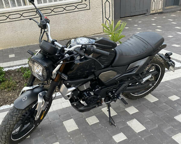 Лонкін LX 250-12C, об'ємом двигуна 0 л та пробігом 15 тис. км за 1300 $, фото 5 на Automoto.ua