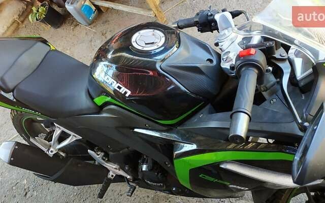 Черный Лонкин LX 250GS-2A, объемом двигателя 0.25 л и пробегом 11 тыс. км за 1000 $, фото 2 на Automoto.ua