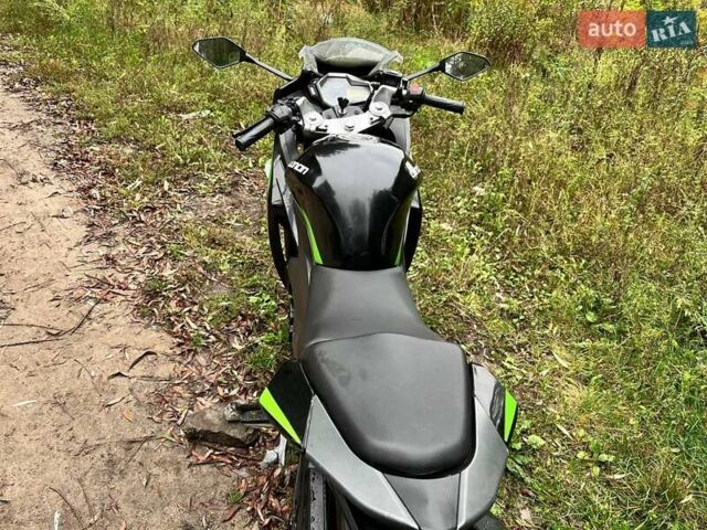 Черный Лонкин LX 250GS-2A, объемом двигателя 0.22 л и пробегом 27 тыс. км за 1300 $, фото 5 на Automoto.ua