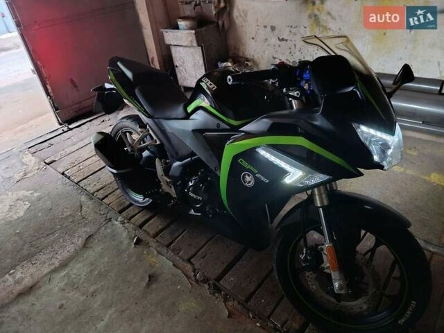 Черный Лонкин LX 250GS-2A, объемом двигателя 0 л и пробегом 2 тыс. км за 1950 $, фото 5 на Automoto.ua