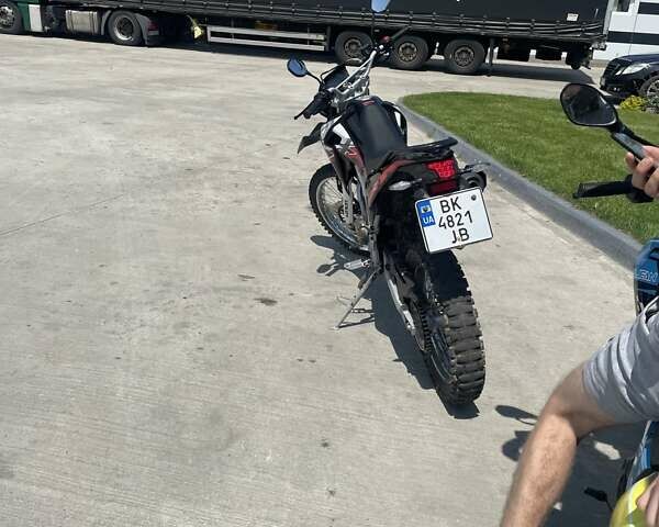 Черный Лонкин LX 250GY-3, объемом двигателя 0 л и пробегом 6 тыс. км за 1950 $, фото 1 на Automoto.ua