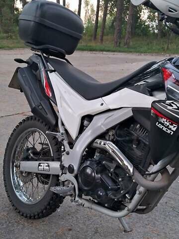 Чорний Лонкін LX 250GY-3, об'ємом двигуна 0.25 л та пробігом 22 тис. км за 1450 $, фото 1 на Automoto.ua