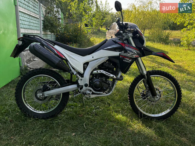 Черный Лонкин LX 250GY-3, объемом двигателя 0.25 л и пробегом 9 тыс. км за 1800 $, фото 3 на Automoto.ua