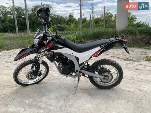 Чорний Лонкін LX 250GY-3, об'ємом двигуна 0.25 л та пробігом 300 тис. км за 1750 $, фото 2 на Automoto.ua
