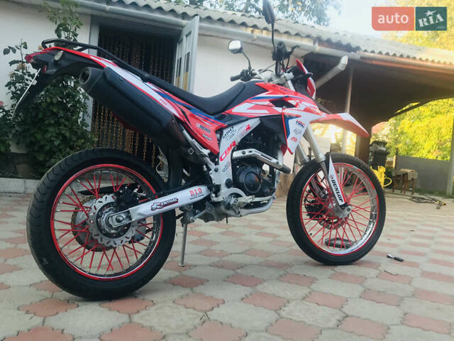 Червоний Лонкін LX 250GY-3, об'ємом двигуна 0 л та пробігом 9 тис. км за 1700 $, фото 4 на Automoto.ua