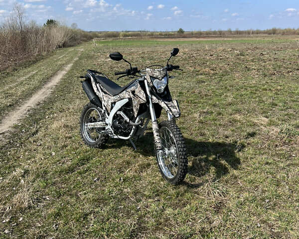 Лонкин LX 250GY-3, объемом двигателя 0.22 л и пробегом 12 тыс. км за 1600 $, фото 3 на Automoto.ua