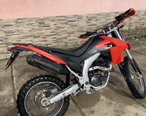 Лонкін LX 250GY-3, об'ємом двигуна 0.25 л та пробігом 17 тис. км за 1000 $, фото 1 на Automoto.ua