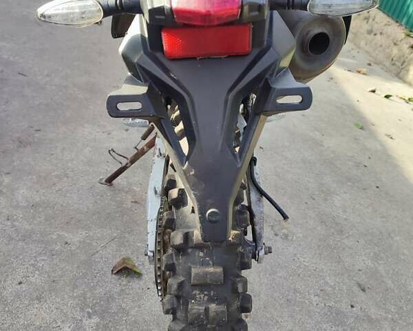Лонкин LX 250GY-3, объемом двигателя 0 л и пробегом 500 тыс. км за 500 $, фото 1 на Automoto.ua