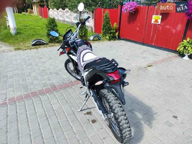 Лонкин LX 250GY-3, объемом двигателя 0 л и пробегом 9 тыс. км за 1600 $, фото 3 на Automoto.ua
