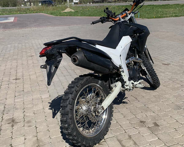 Лонкин LX 250GY-3, объемом двигателя 0.25 л и пробегом 3 тыс. км за 1150 $, фото 3 на Automoto.ua