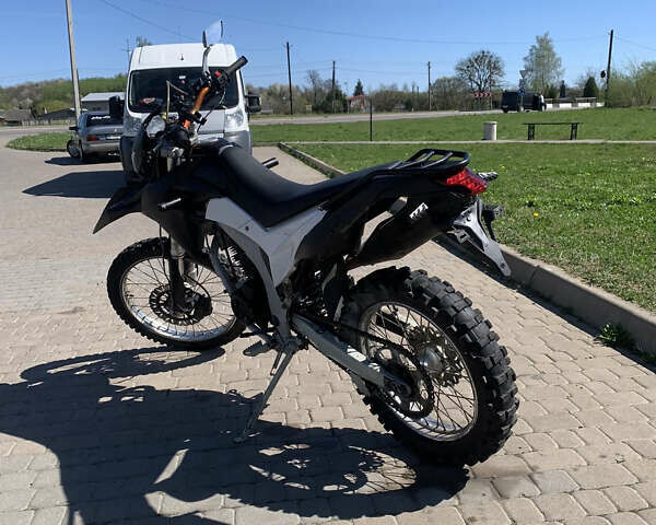 Лонкин LX 250GY-3, объемом двигателя 0.25 л и пробегом 3 тыс. км за 1150 $, фото 2 на Automoto.ua