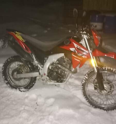 Лонкин LX 250GY-3, объемом двигателя 0 л и пробегом 4 тыс. км за 1700 $, фото 8 на Automoto.ua